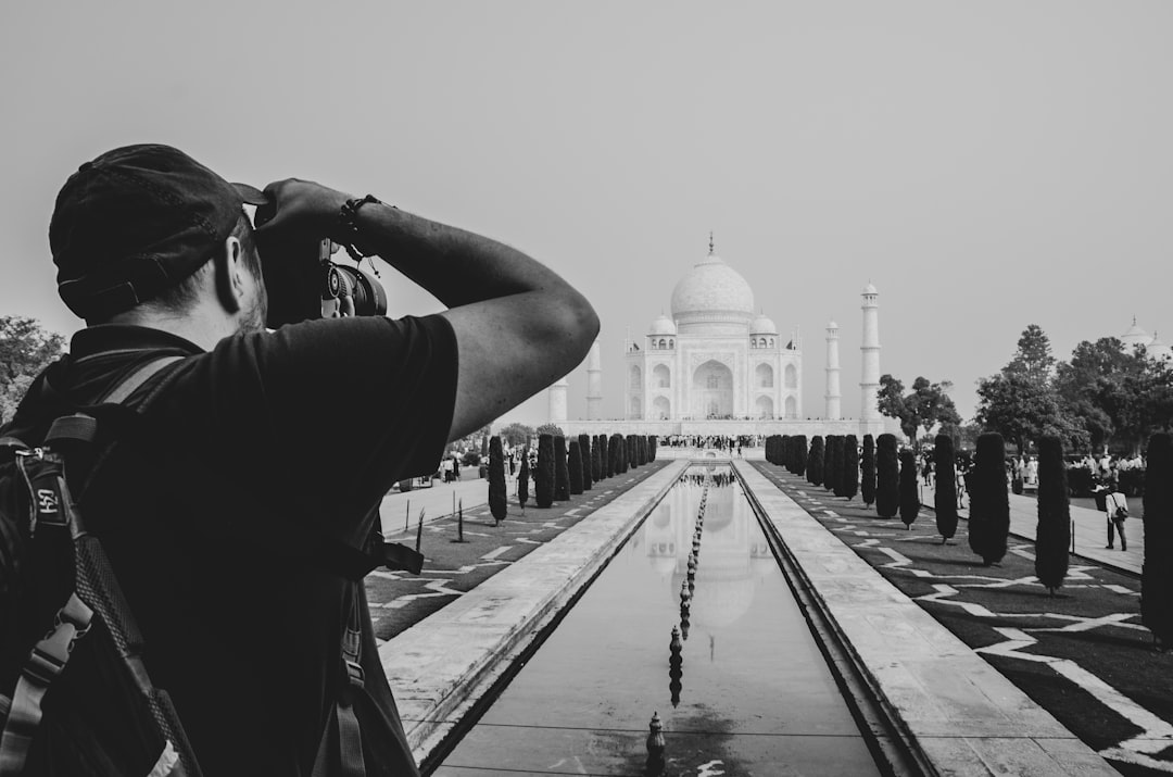 8 Travel Experiences Everyone Secretly Hates