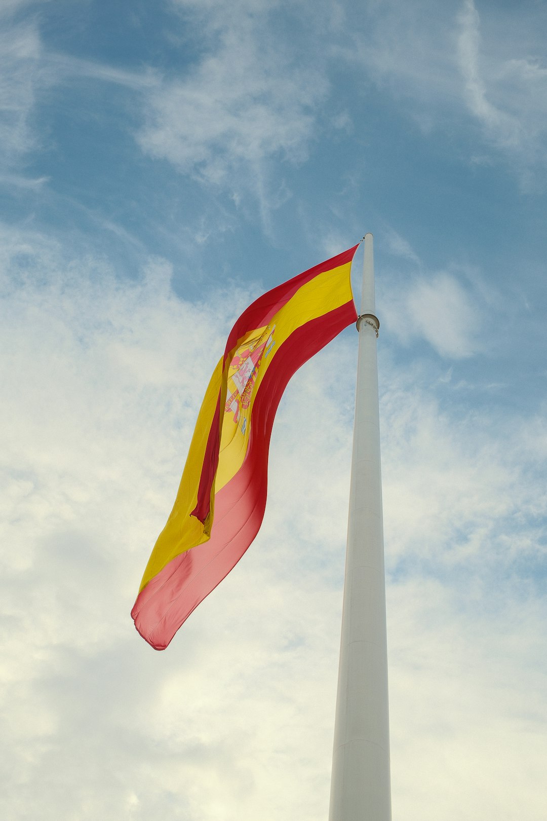 9 Beautiful Beach Towns in Spain: Local & Expert Recommendations