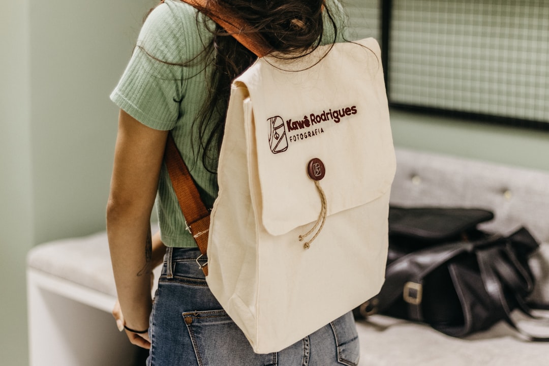 27 Best Crossbody Bags for Travel in 2025 - Ultimate Guide