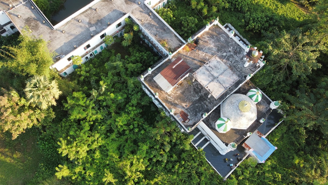 Best Way to Finance New Roof: Expert Guide for Homeowners & Insurance Claims