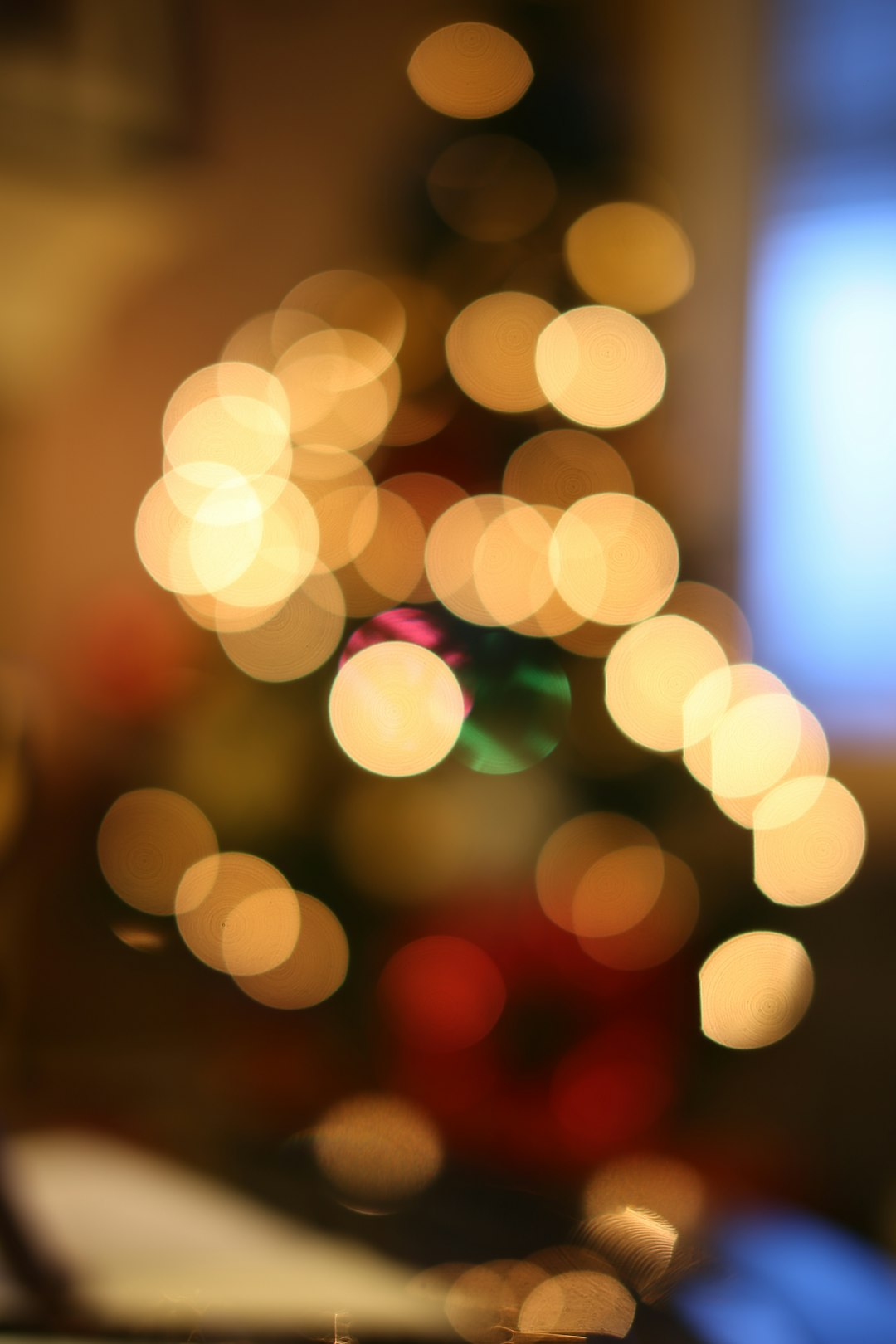 Book 2025 Holiday Flights Now or Pay $500 More