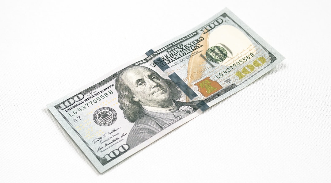 Cheap Christmas Vacations: Budget Holiday Getaways & Deals