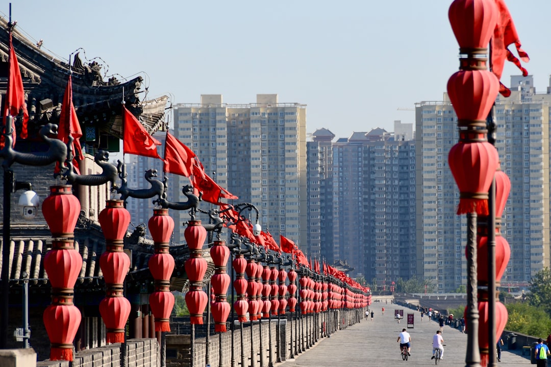 China's Golden Week Travel Rush: Economic Impact and Travel Guide