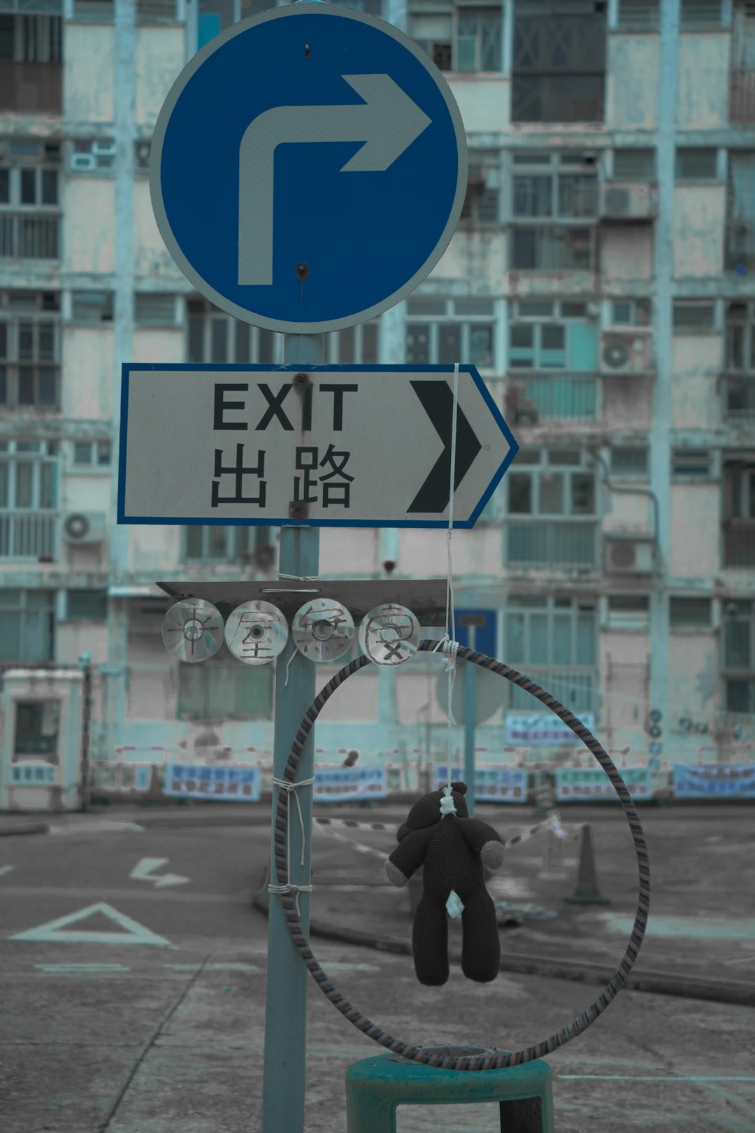 Chinese Travelers Go High-Tech as Global Trips Explode