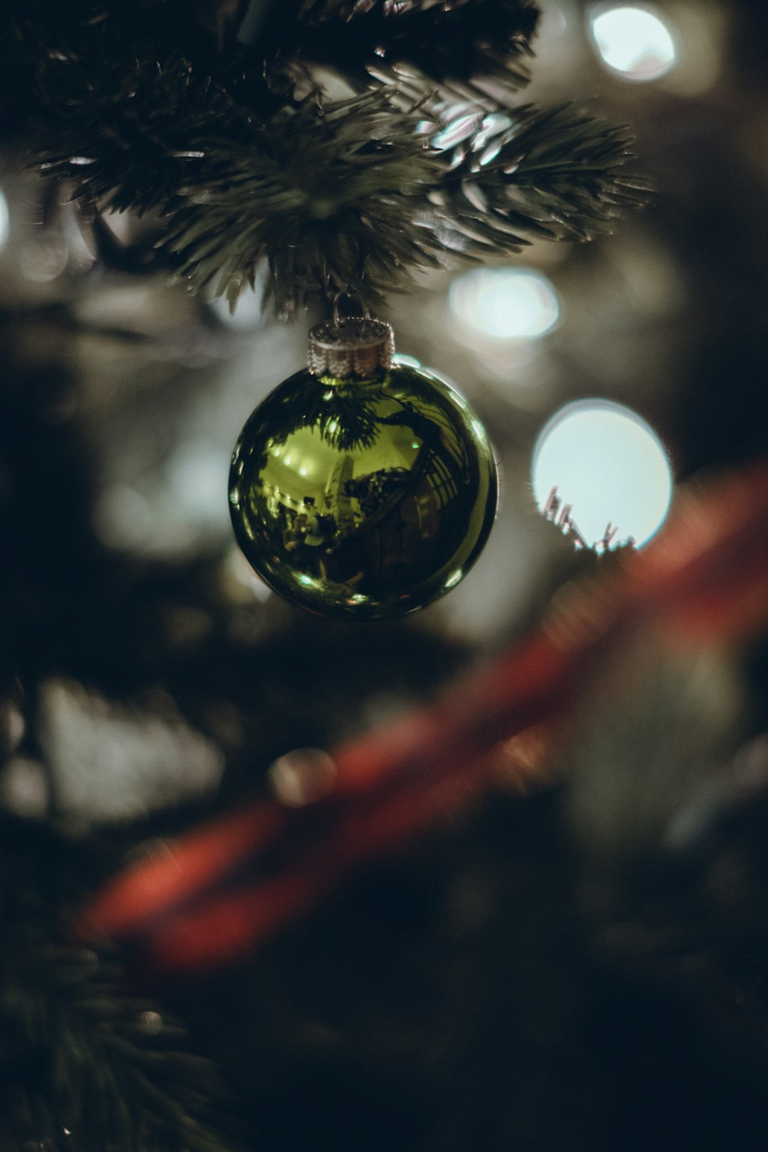 Christmas Vacations: Festive Getaways & Holiday Travel Tips