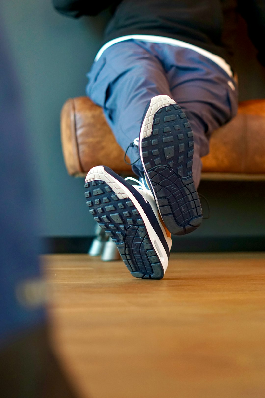 10 Comfy Flats That Make Fall Travel Magical