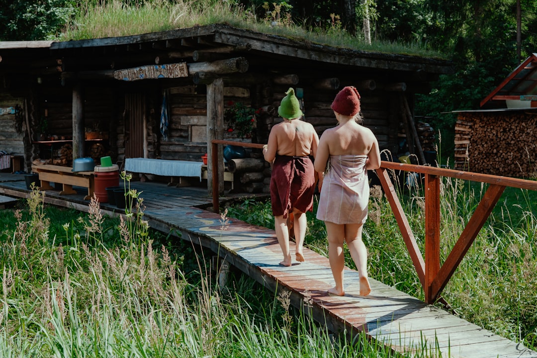 Community Travel Experiences: Authentic Adventures That Help Everyone