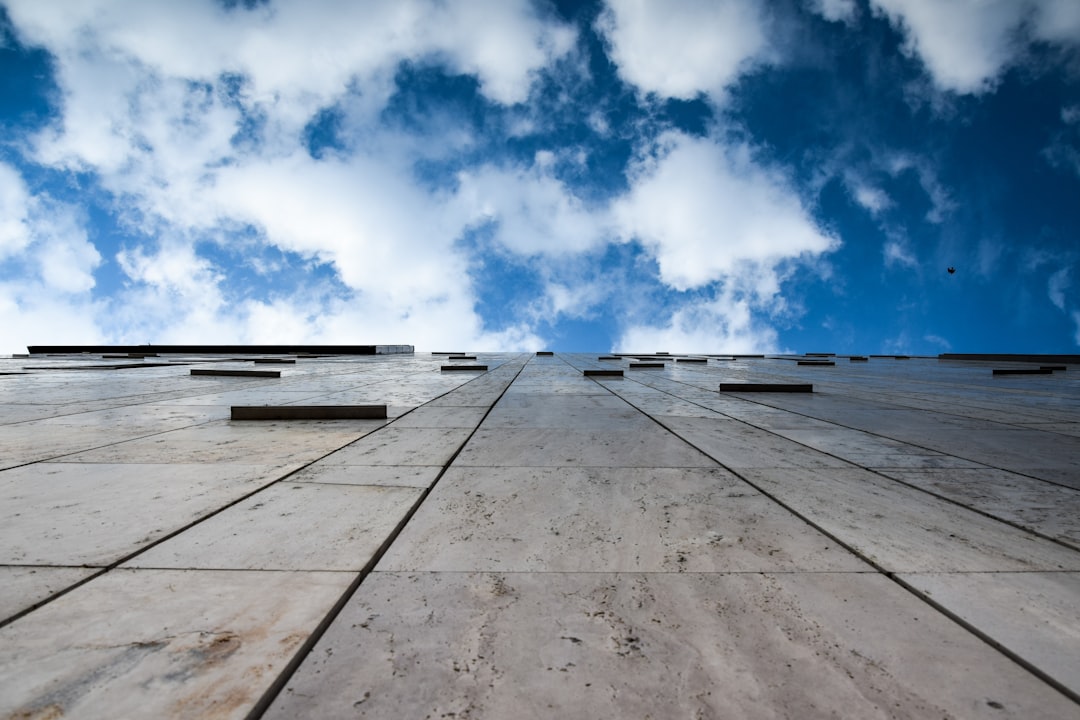 Concrete Roof Leak Repair Guide: Expert Solutions & Cost Analysis