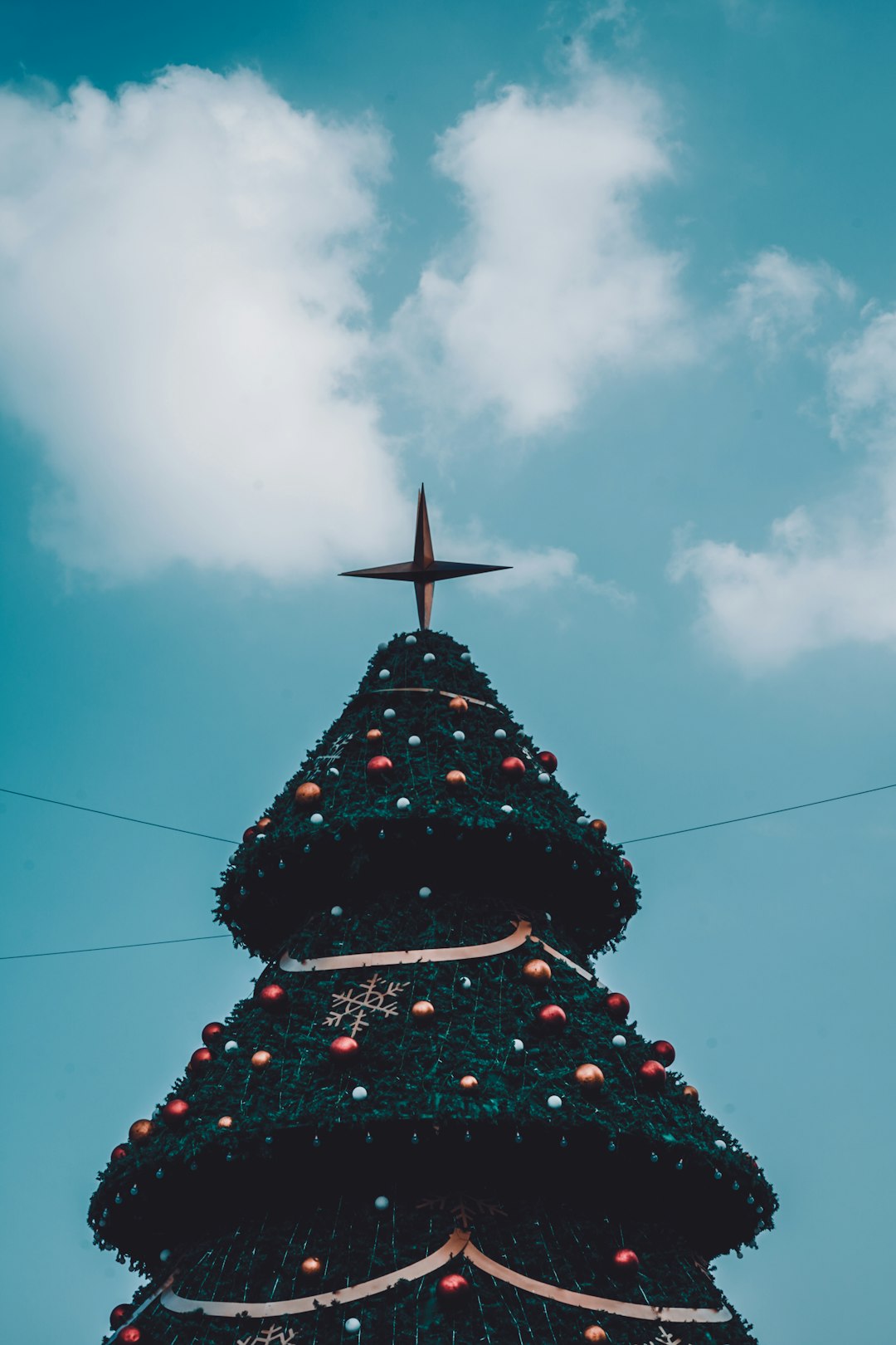 Delta Air Lines Year-End Travel Updates: Good News for Flyers