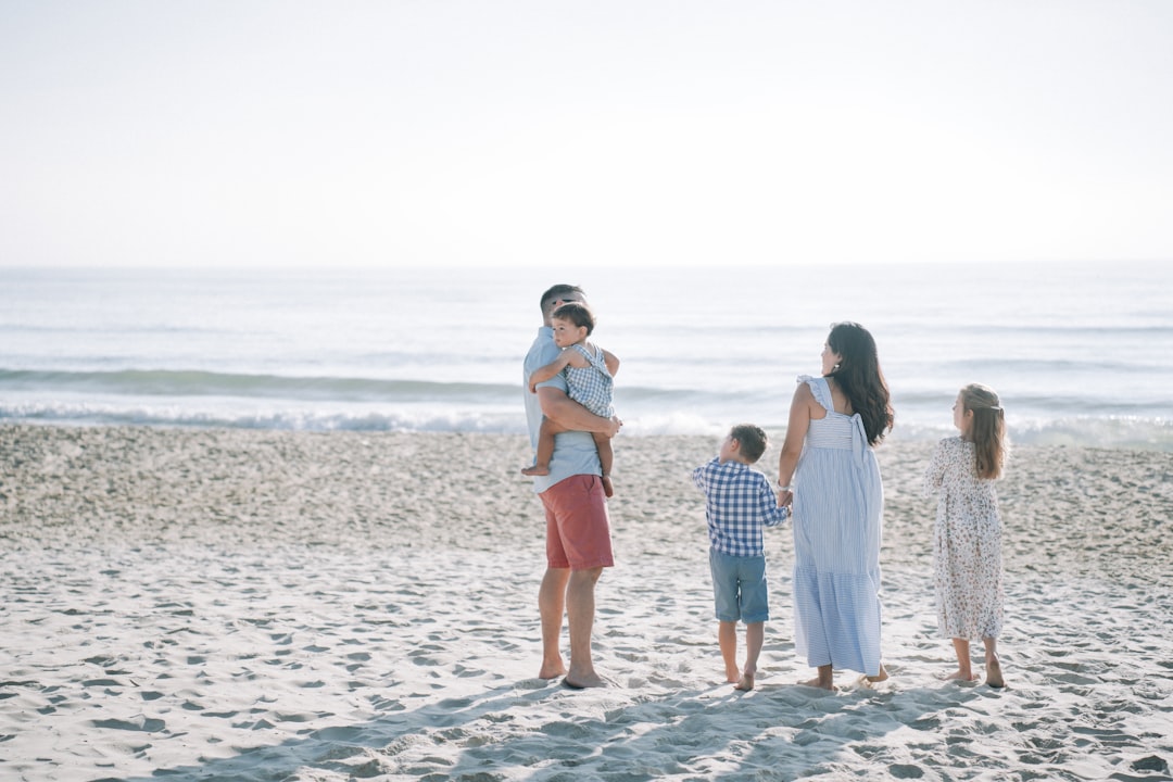 Family Beach Vacations: Fun Activities & Budget Tips