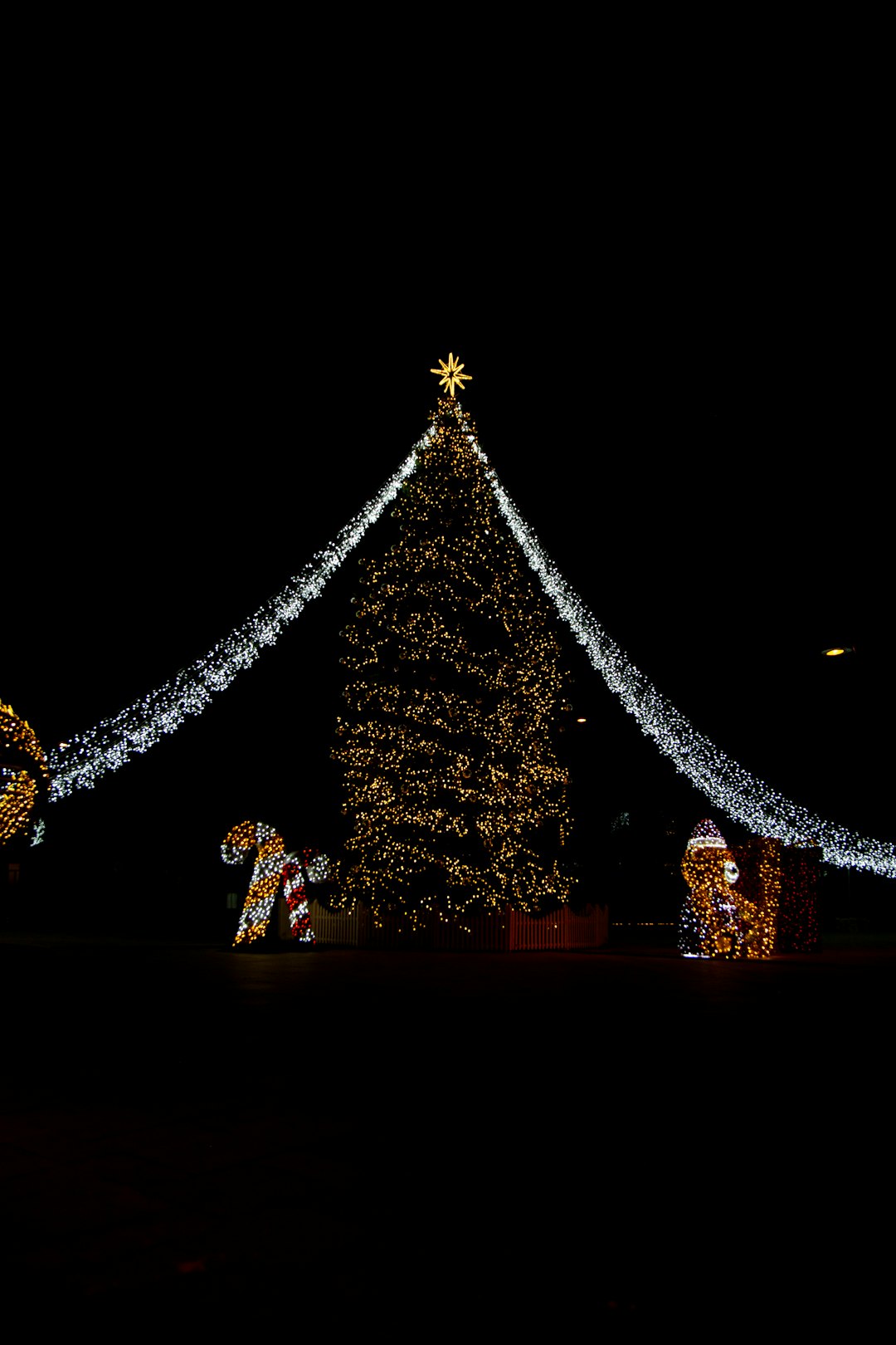 Griswold House Christmas Vacation: Ultimate Guide & Fun Facts