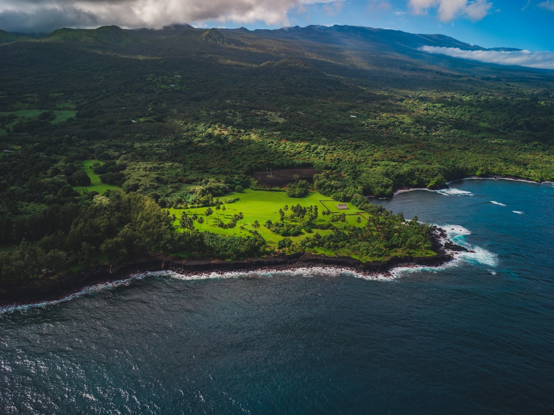 Hawaii Trip Value 2025: Save Money on Pricey Vacations