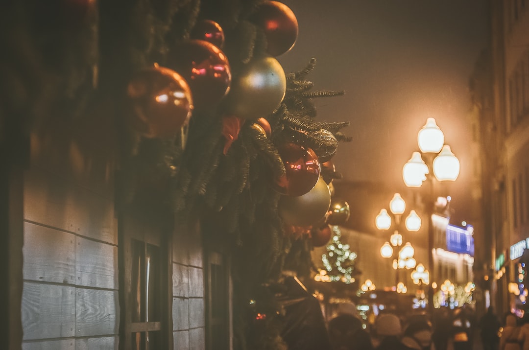 Holiday Travel Surge: Book Now or Pay More