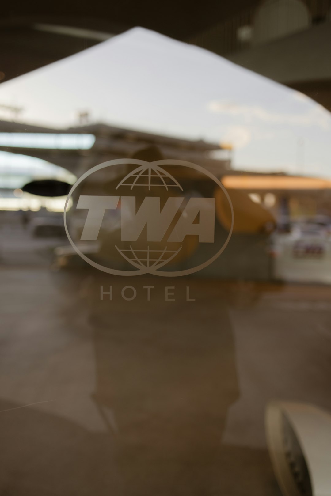 Hotel Closed at Check-In: Travel Nightmares and Solutions
