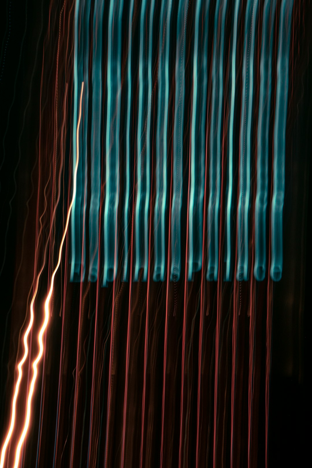 How Does Light Travel? Speed of Light & Electromagnetic Waves Explained