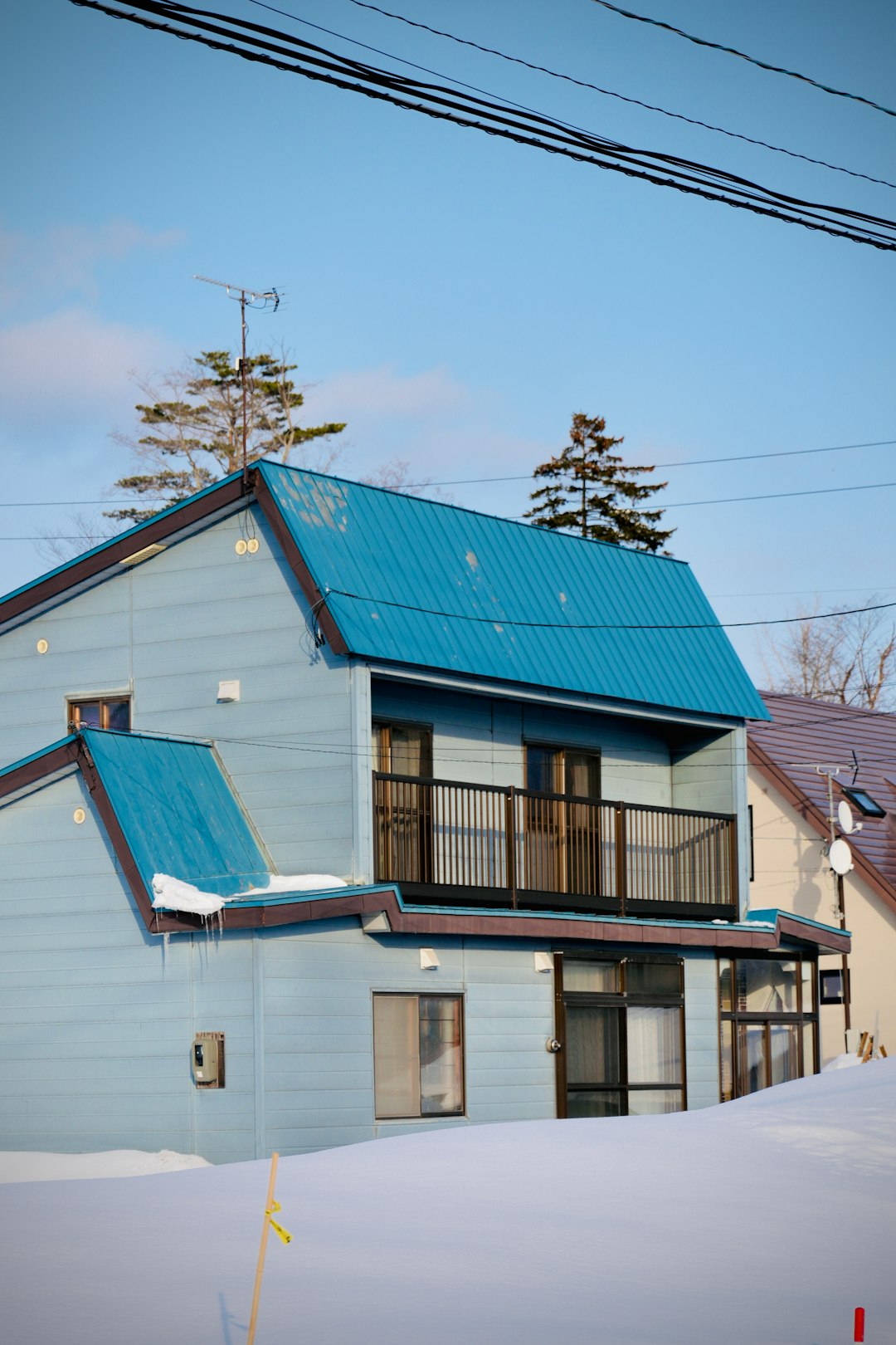 Ice Dam Insurance Claim Guide: Roof Repair & Prevention Tips