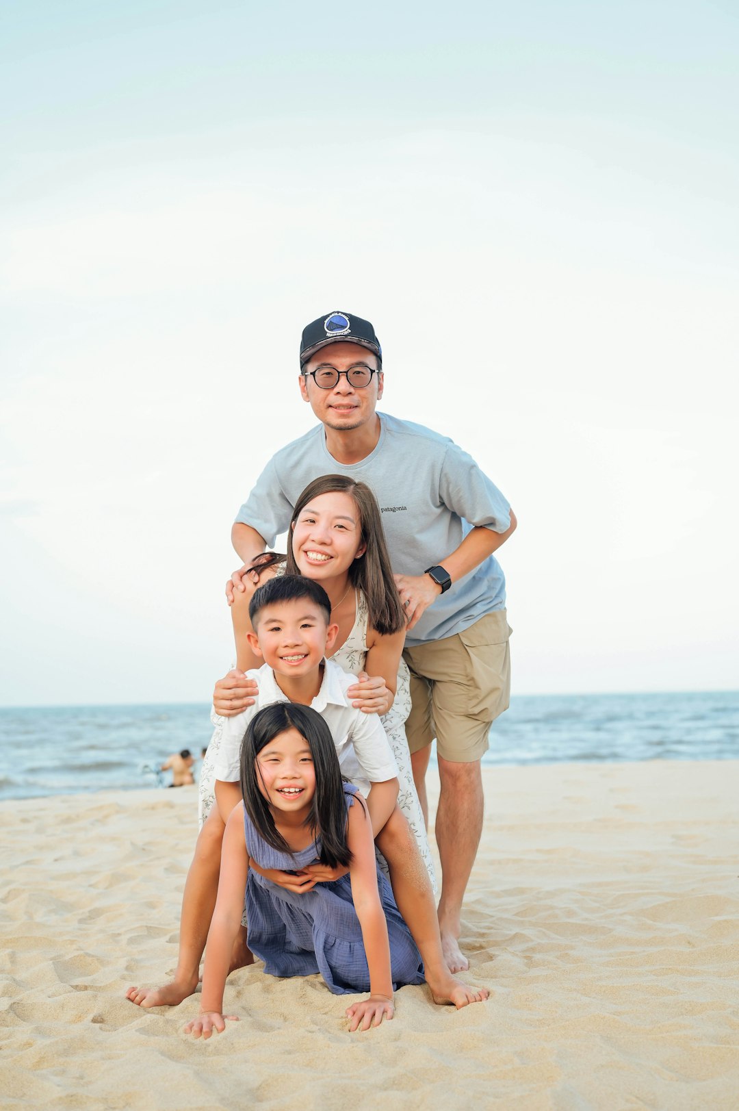 Johnson Family Vacation: Budget Tips & Fun Activities