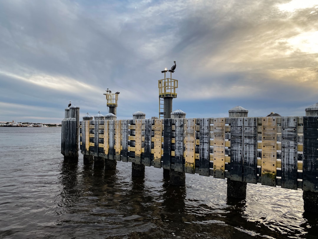 Lake.com's AI Revolution: $2.6M to Transform Waterfront Travel