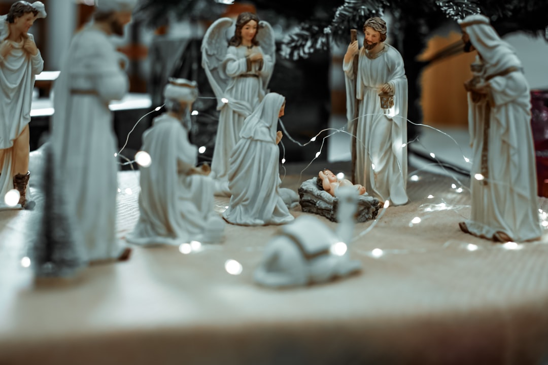 Lampoon Christmas Vacation: Hilarious Family Chaos & Festive Disaster Guide