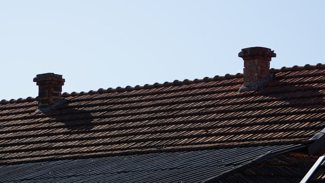Making a Claim for Roof Damage: A Contractor's Guide to Insurance Success