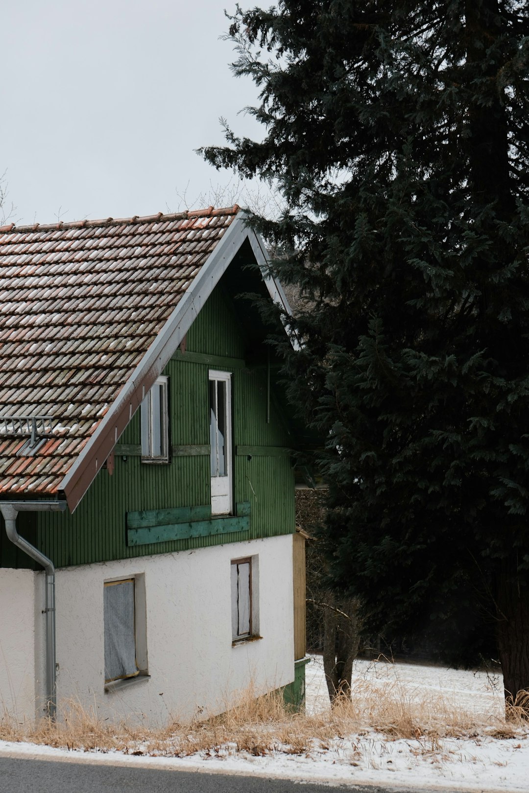 Metal Roof Financing Guide: Smart Options for Homeowners & Roof Replacement