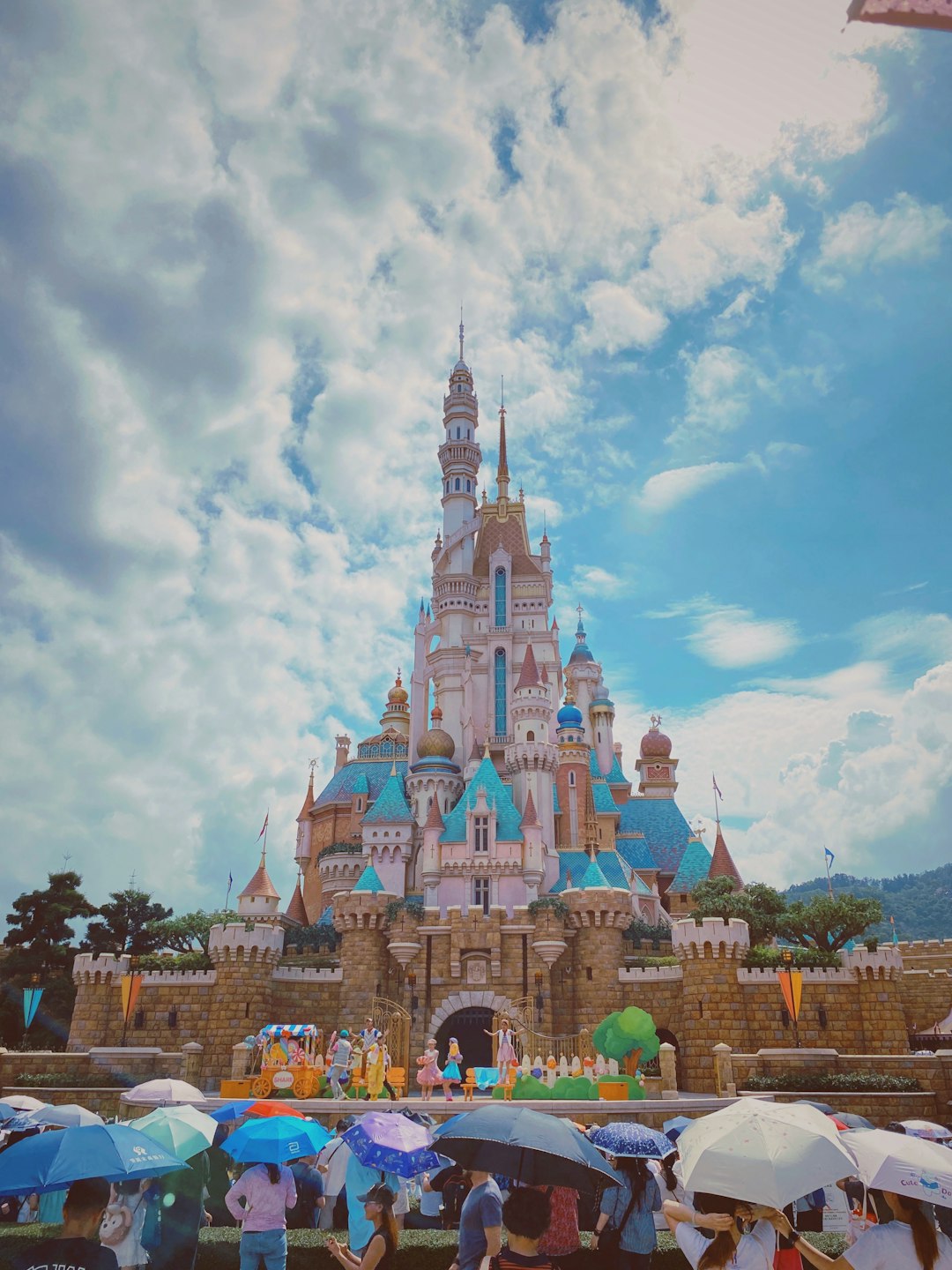 Orlando Florida Family Vacation: Ultimate Theme Park Guide & Tips