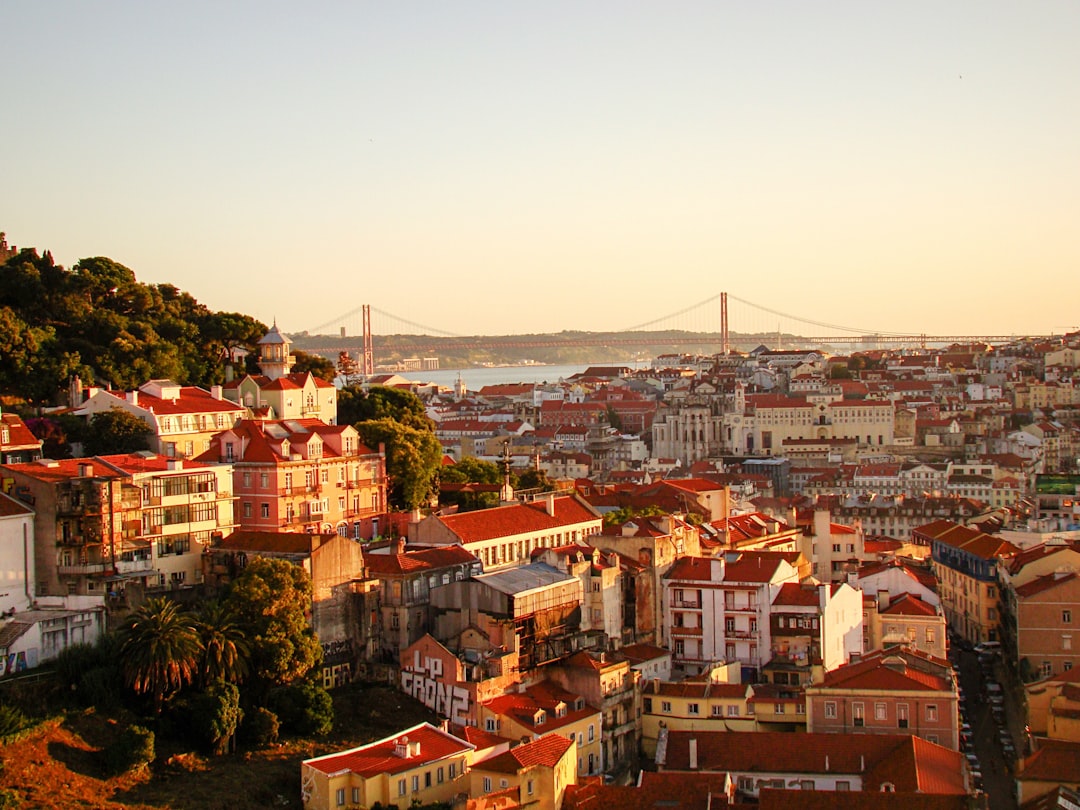 12 Portugal Style Tricks for Your Travel Wardrobe Under $9
