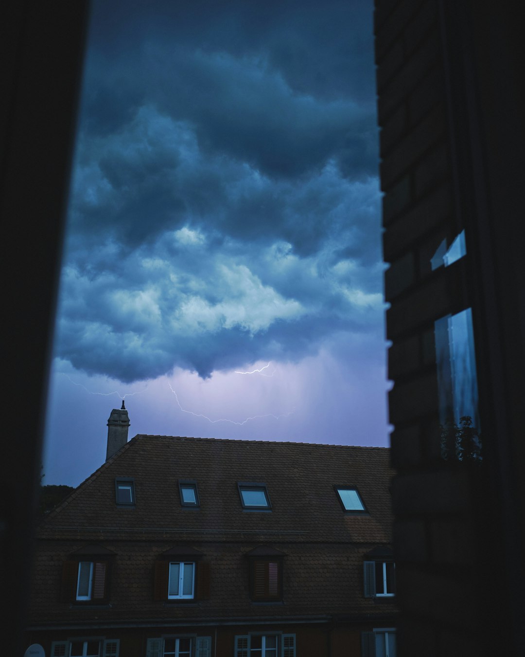 Public Adjuster Roofing: Navigating Insurance Claims After Storm Damage