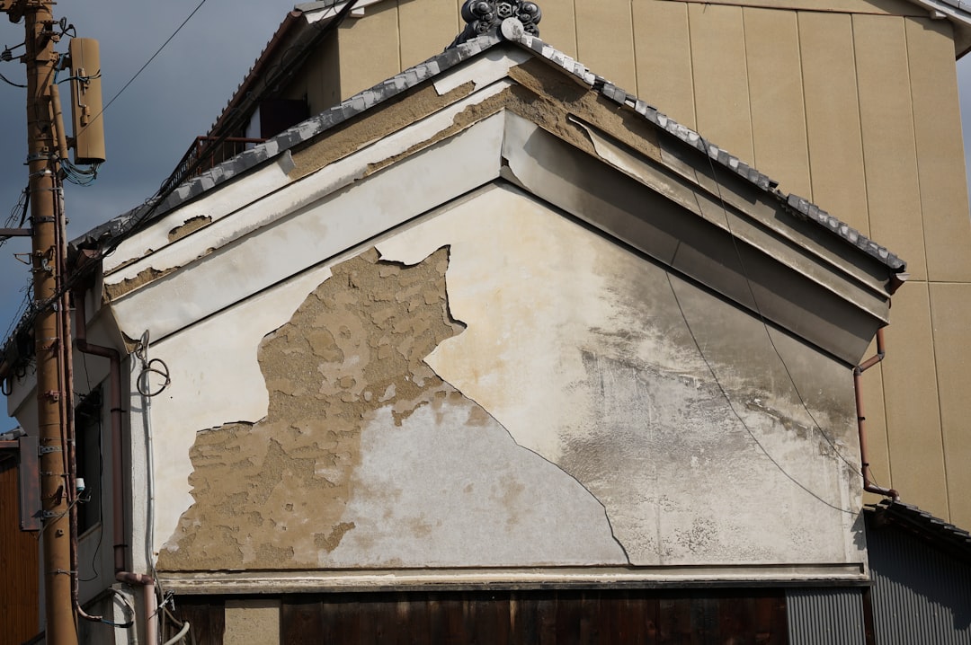 Roof Leak Insurance Claim Guide: Expert Tips & Storm Damage