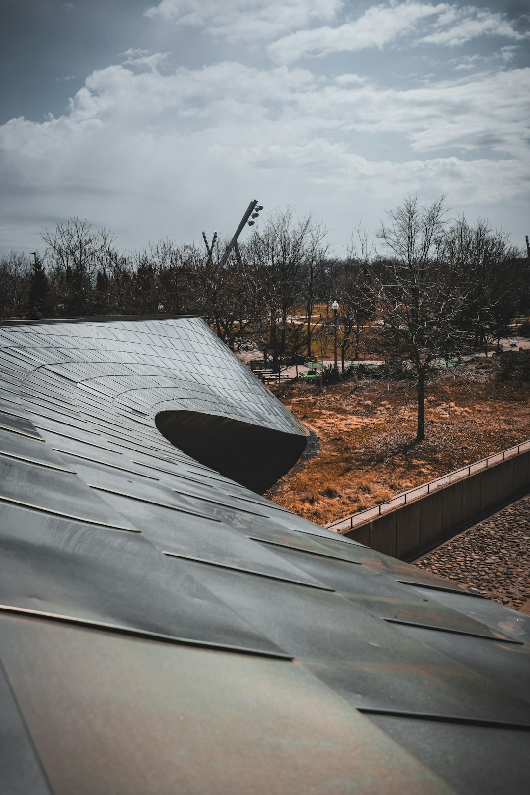 Roof Replacement Insurance Guide: Storm Damage & Homeowner Claims