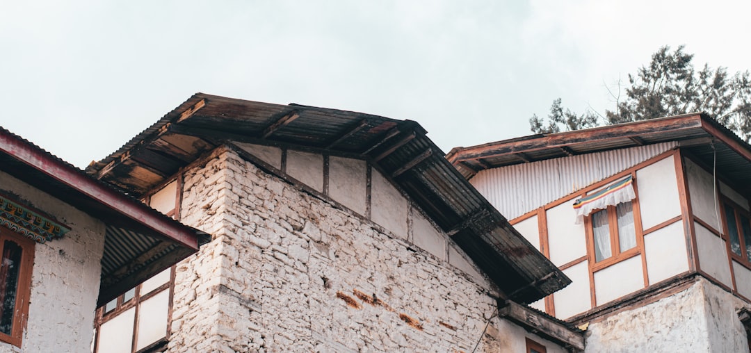 Roofers in My Area That Finance | Storm Damage & Insurance Claims