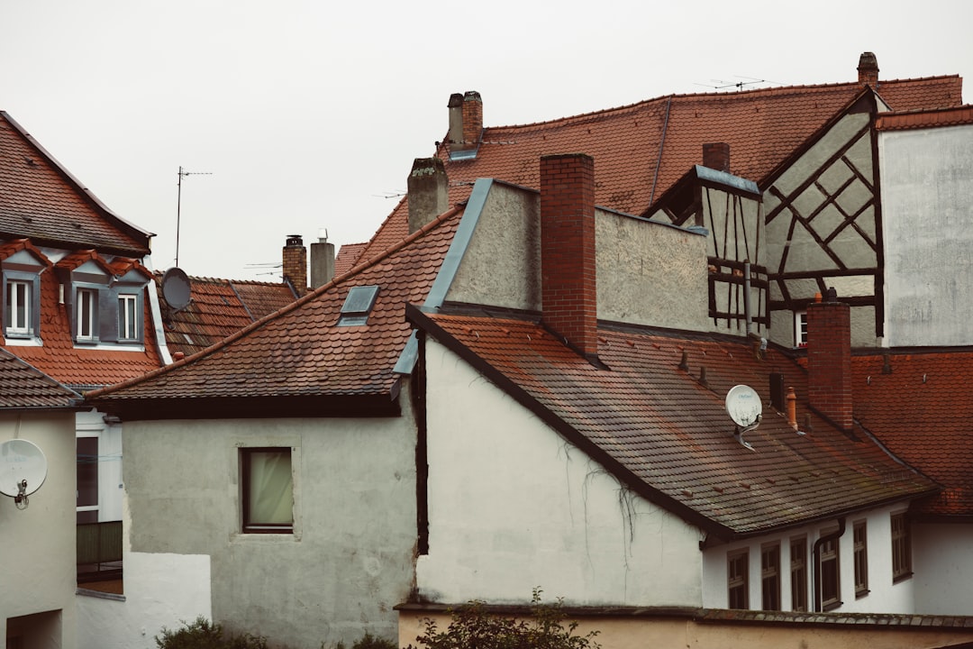 Find Roofing Companies with Payment Plans Near Me | Storm Damage & Financing