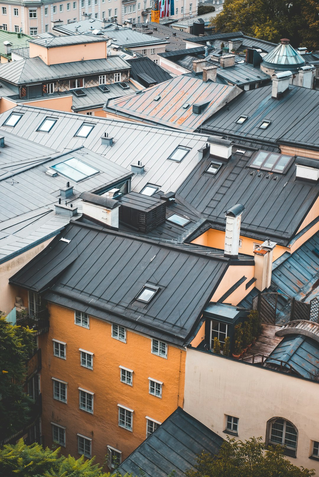 Roofing Contractors Near Me That Offer Financing | Roof Repair & Installation