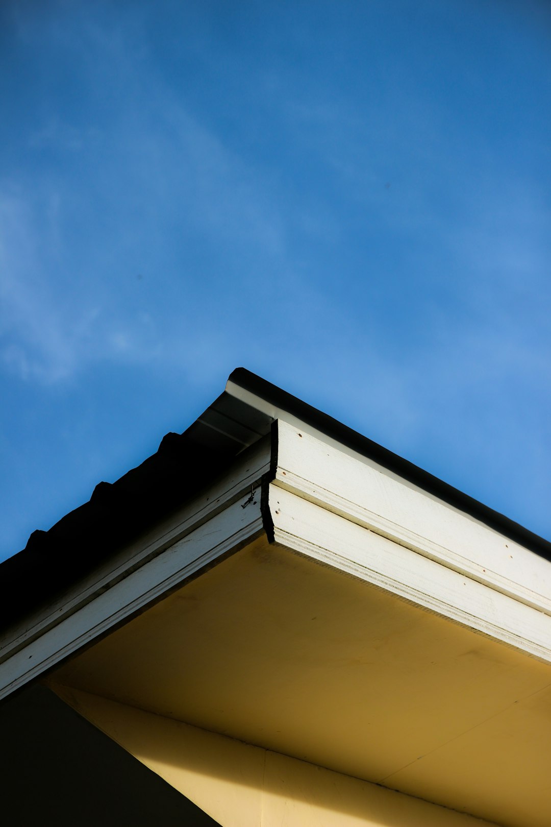 Roofing Down Payment Guide: Smart Financing & Contractor Tips