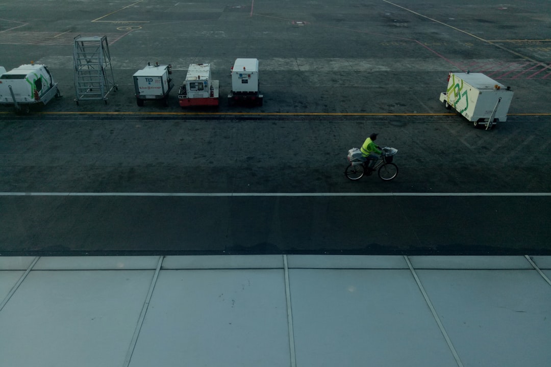 Sacramento Airport's Busiest Weekend: Survival Guide