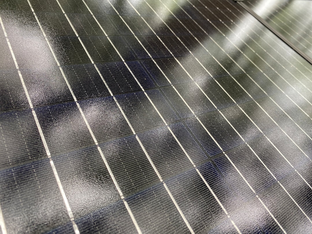 Solar Metal Roof Guide: Energy Savings & Durable Roofing Solutions