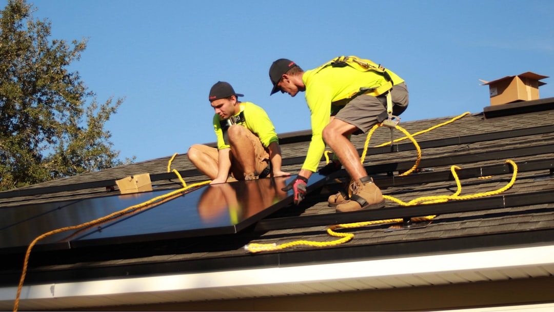 Solar Panels That Look Like Shingles: Energy Efficiency & Roof Protection