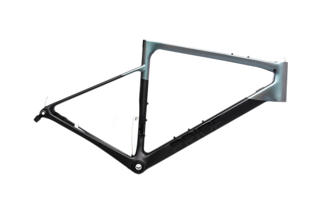 Standing Seam Solar Roofs: Ultimate Guide for Homeowners & Energy Savings