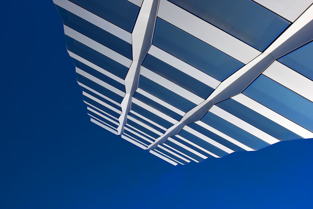 Tesla Roof Tiles: Complete Guide to Solar Roofing Costs & Installation