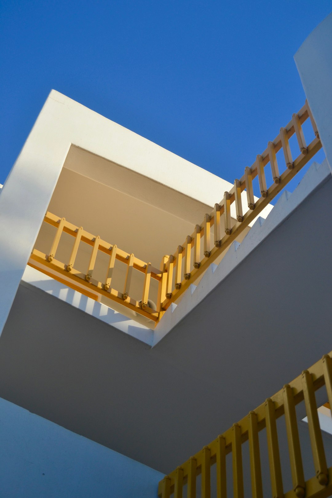 Tesla Solar Roof Installation Guide: Costs, Process & Energy Savings