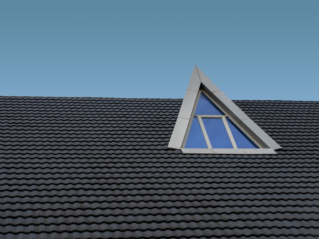 Timberline Solar Roof: Energy Savings & Roof Protection