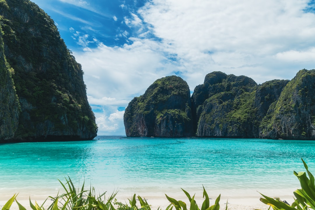Travel Now, Pay Later: The 2025 Guide to Vacation Financing