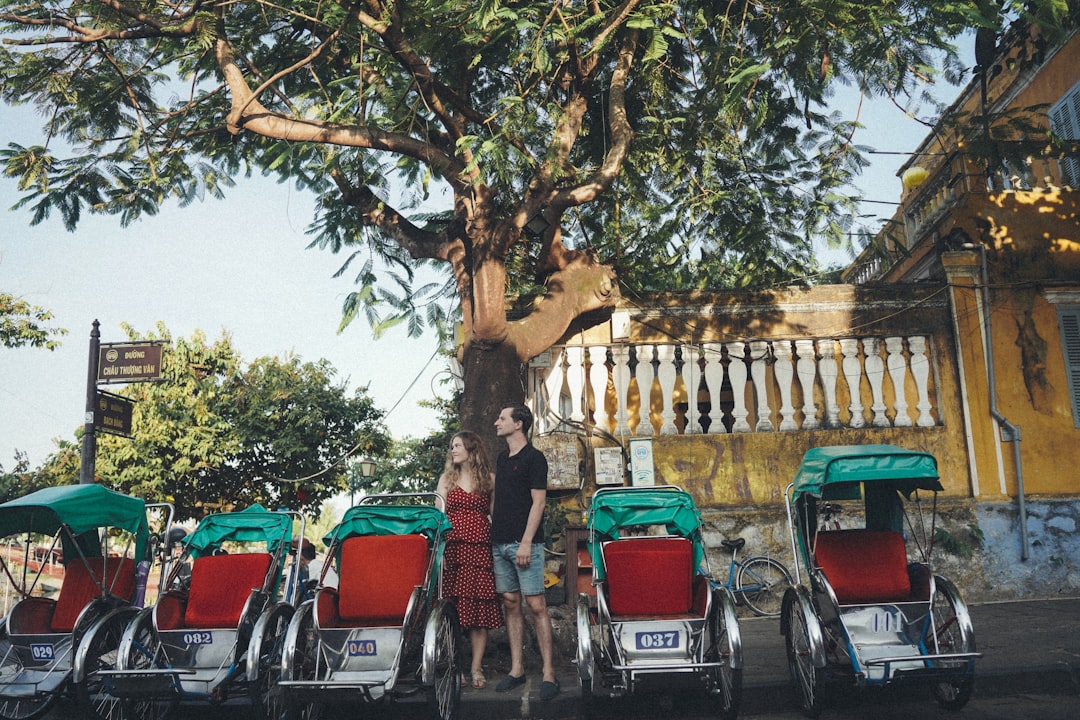 Travel Scam Exposed: Women Stranded Without Luxury Trips
