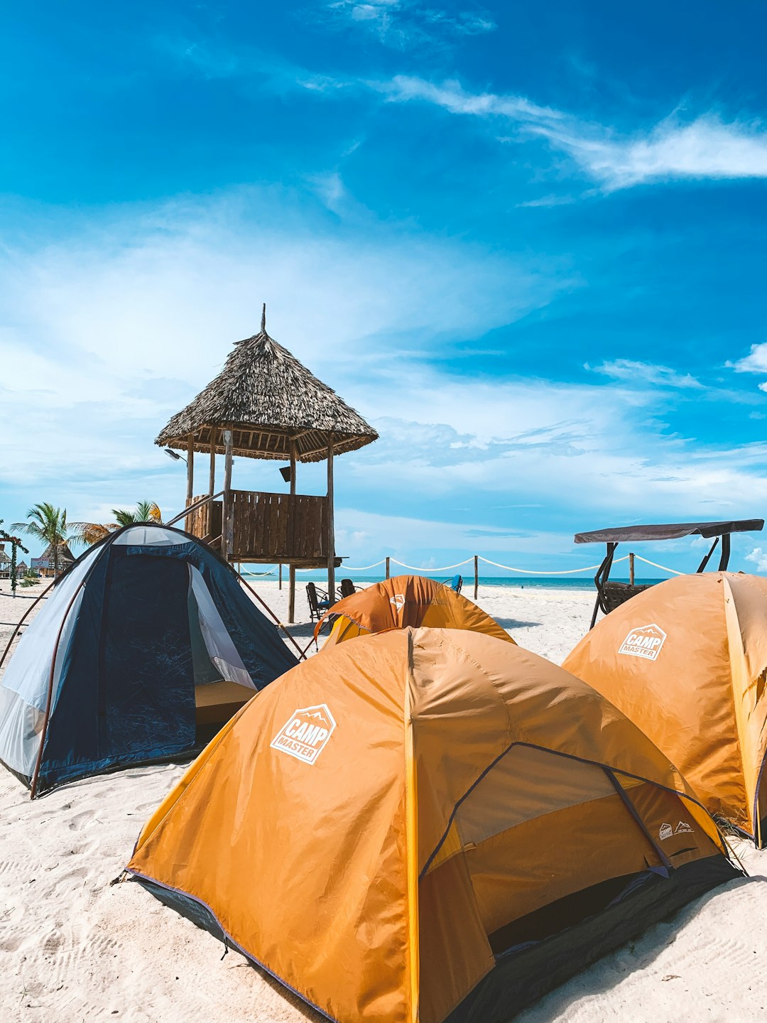 Ultimate Beach Vacation Packing List: Essentials & Pro Tips