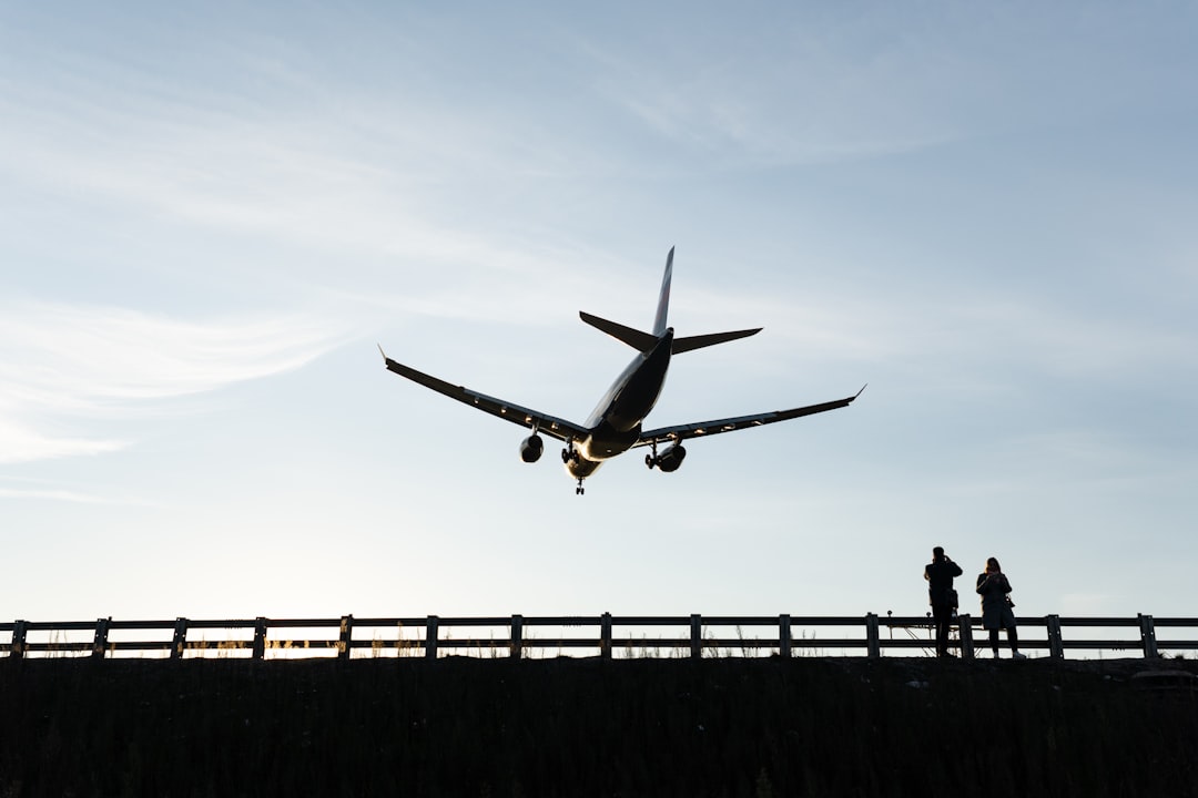 US Shutdown Threat: United Airlines Warns Travel Chaos Ahead