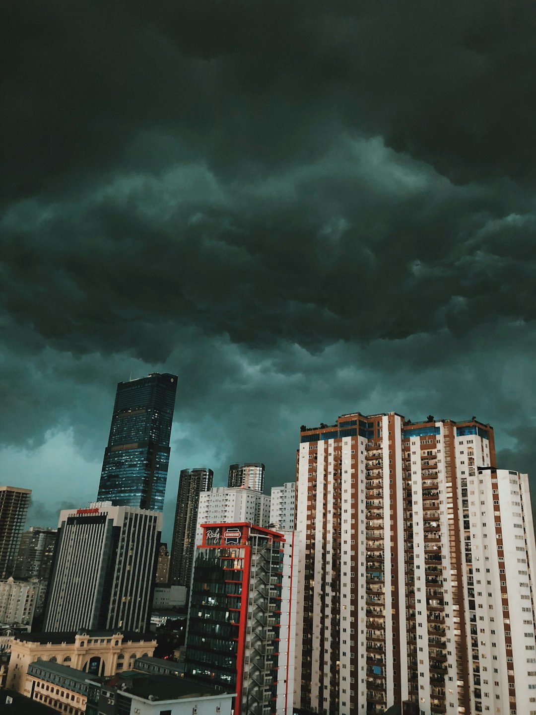 USAA Roof Claim Guide: Storm Damage & Insurance Process