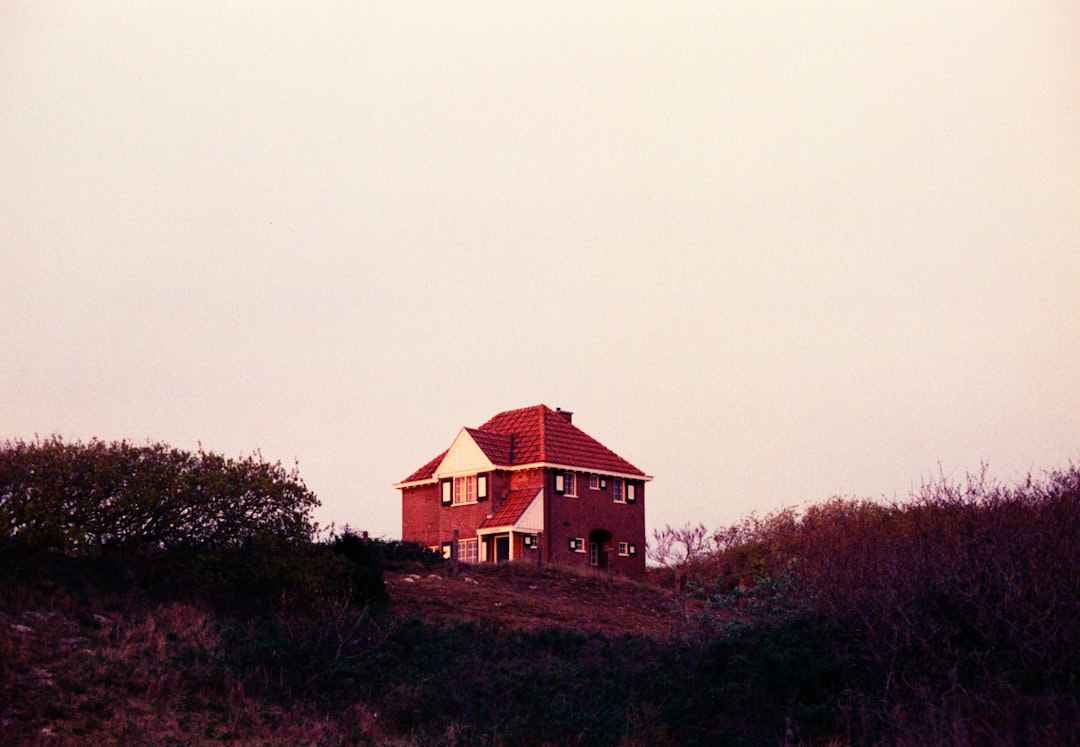 Vacation Rentals on the Cape: Beach Houses & Coastal Getaways