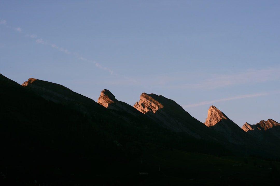 Why Denver Defies US Travel Slump: The Mile-High Secret
