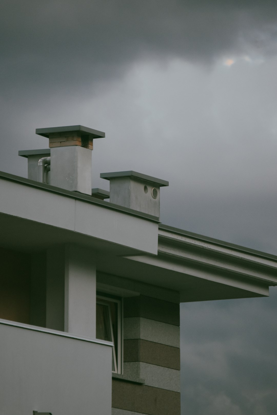 Wickes Roof Repair Guide: Expert Tips for Homeowners & Storm Damage Solutions