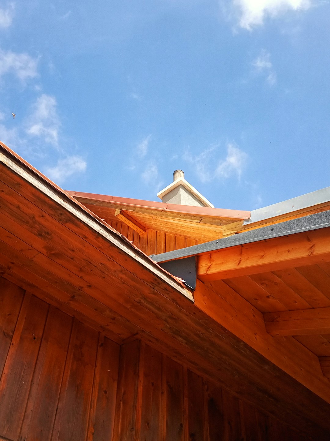 Wickes Roof Repair Guide: Expert Tips & Material Selection
